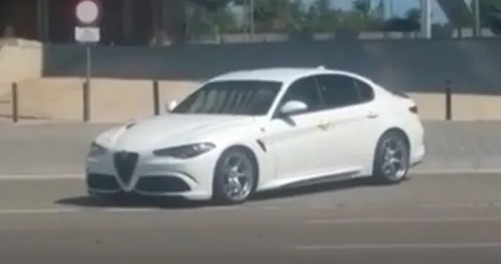 L'Alfa Romeo Giulia per le strade di Valencia
