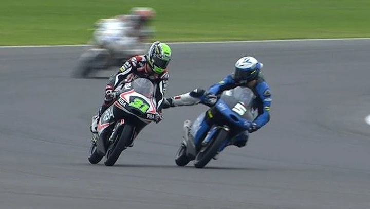 Moto3 Argentina 2015: Romano Fenati penalizzato per condotta antisportiva