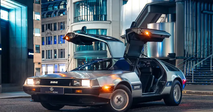 Il ritorno della mitica DeLorean DMC-12, ma è elettrica