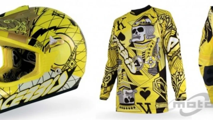 Anteprima Novità Acerbis 2011: abbigliamento e accessori