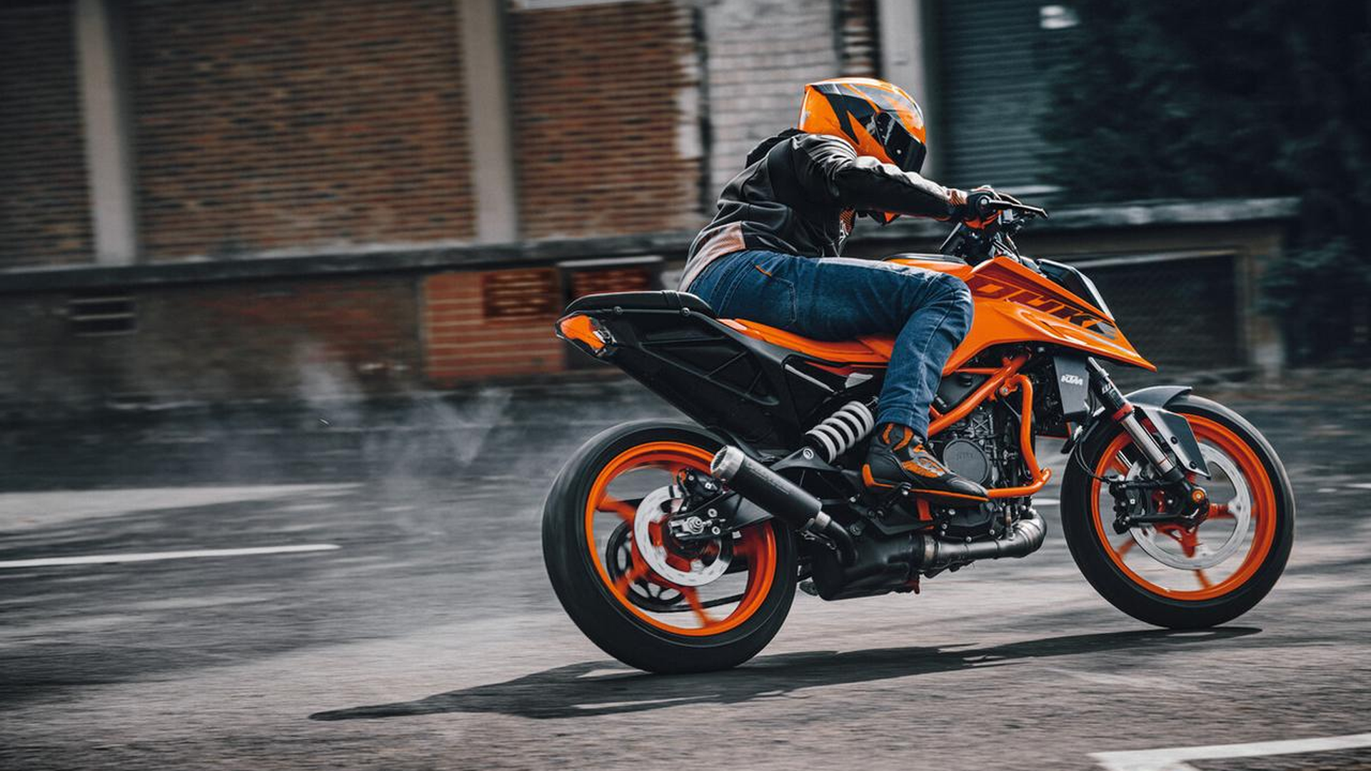 KTM Duke 2024: le 125 e 390 si aggiornano [FOTO] - Motoblog