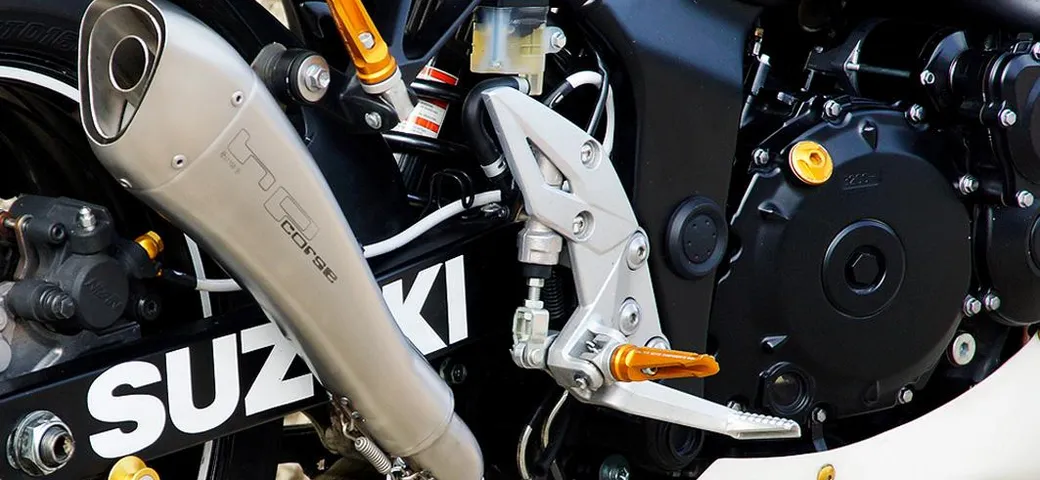 HP Corse: Scarico Hydroform per Suzuki GSR 750