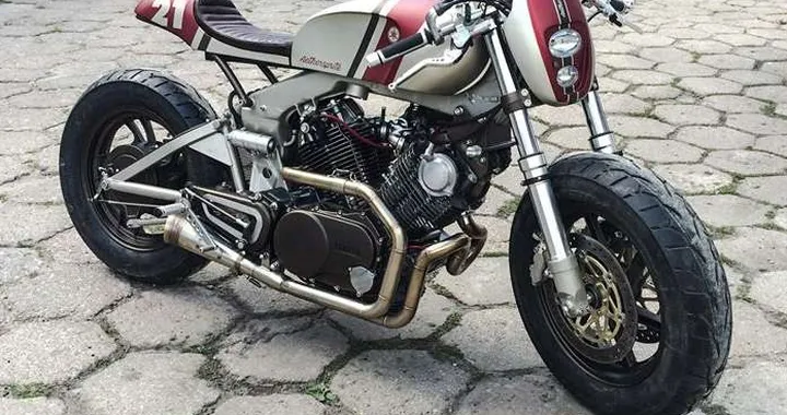 Yamaha XV750 by Cardsharper Customs