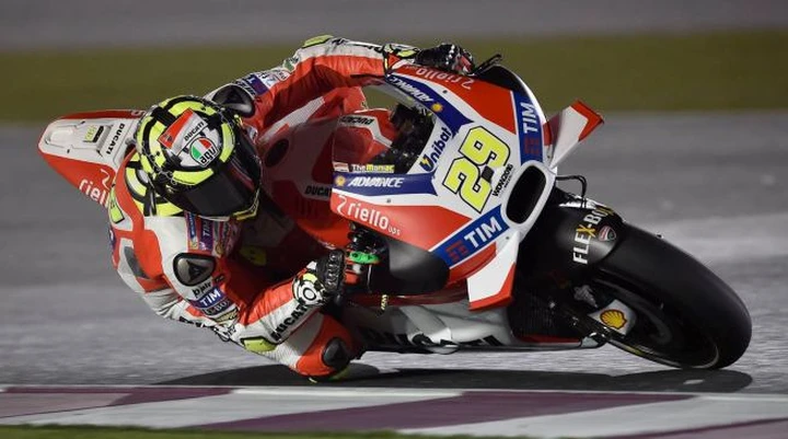 MotoGP Qatar 2016, Ducati: Iannone 3° e Dovizioso 9° nelle libere