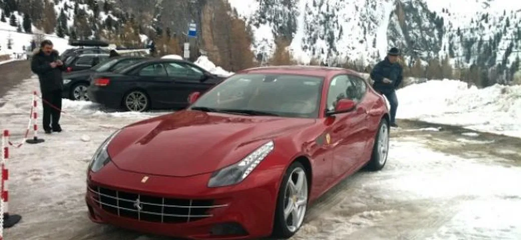 FF: foto da Selva di Val Gardena; Fiat sale al 90% di Ferrari
