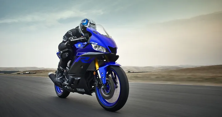 Moto per neopatentati: quanto costano e quali scegliere?