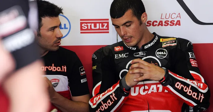 SBK, Ducati: Scassa in coppia con Davies a Magny-Cours