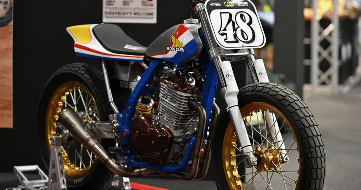 Rusinella: la nuova moto da flat track su base Honda Dominator