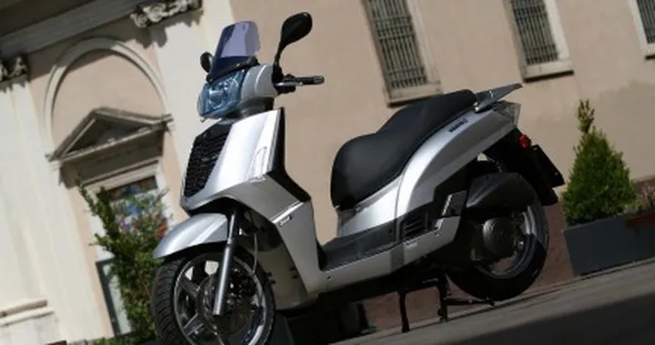 Nuovo Kymco People S 250i