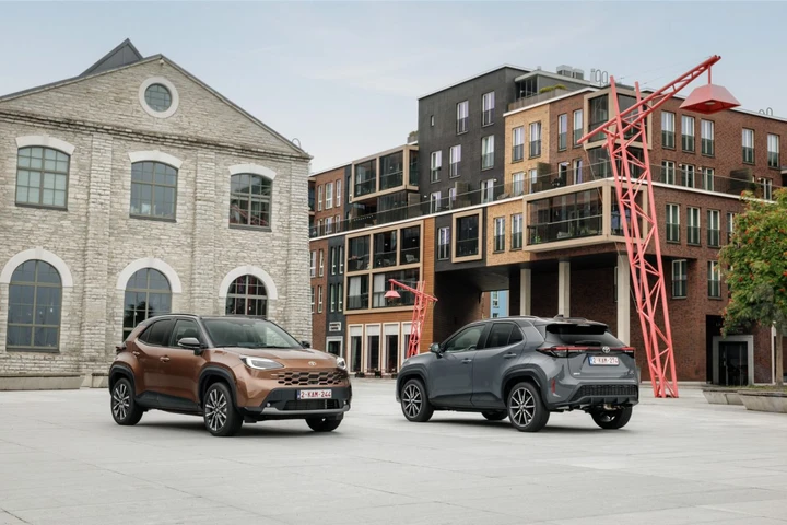 Toyota Yaris Cross, la domanda corre più della fabbrica: si passa a 1.250 auto al giorno