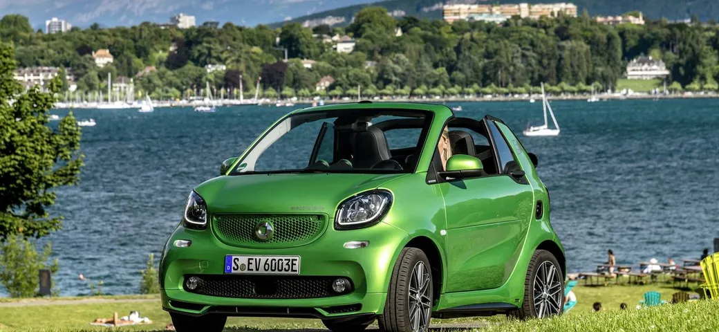 La smart compie vent'anni