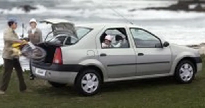 Dacia Logan in Italia a 7.950 euro