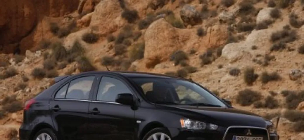 Mitsubishi: addio ai TDI Volkswagen