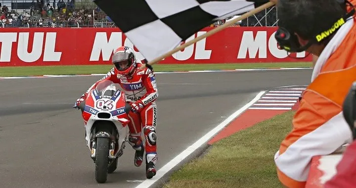 Patatrac Iannone in Argentina: "Ho perso l'anteriore"