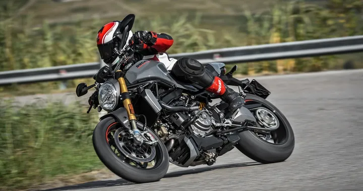 Ducati Monster 1200 S MY 2017