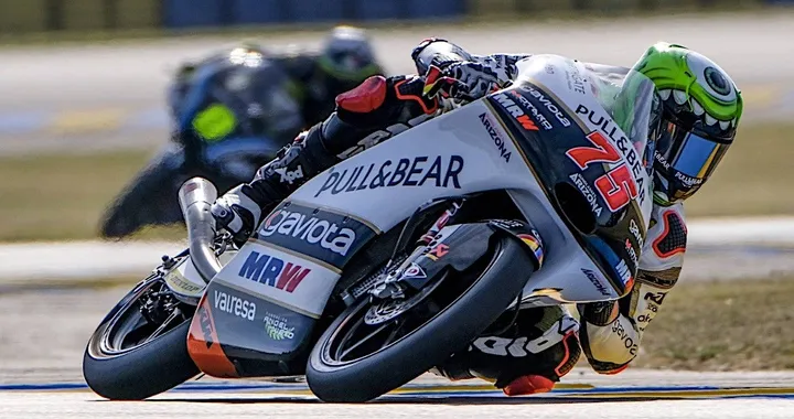 Moto3, Le Mans: show-caos, festa Ktm. La prima di Arenas. Bezzecchi e “Diggia” in vetta al mondiale