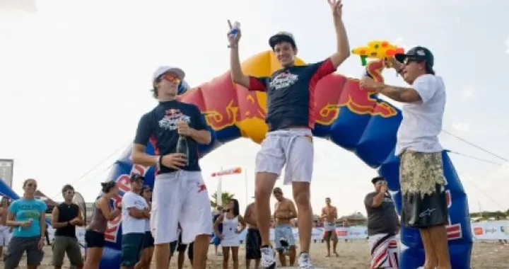 A Misano Lorenzino Savadori conquista la Red Bull Aqua Battle