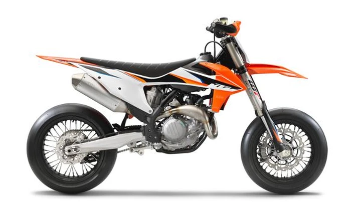 KTM 450 SMR 2021: dopo 7 anni, torna la Supermoto Ready To Race