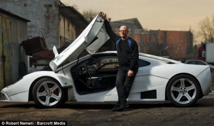 McLaren F1: la replica nasce dal foglio bianco (e si vede!)