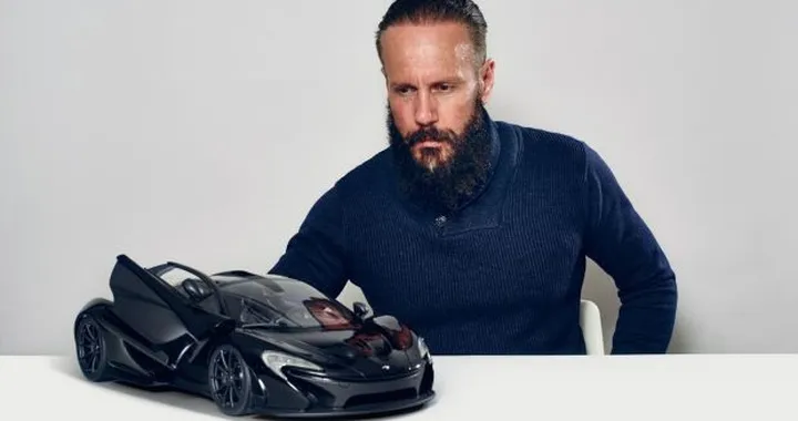 McLaren P1: il modellino 1:8 costa 11.000 euro!