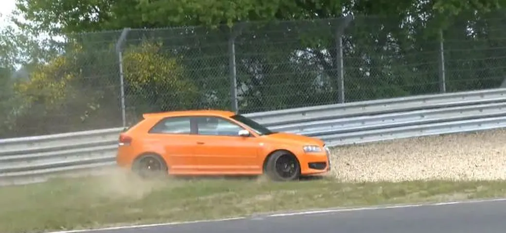 Audi S3 al Nurburgring: epic win del conducente o è solo fortuna?
