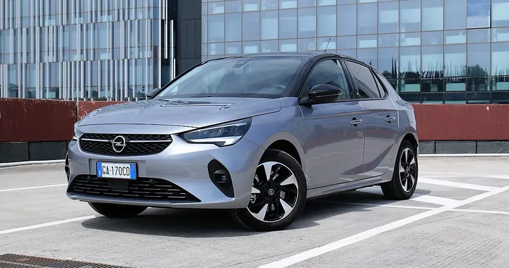 Opel Corsa-E: prova su strada