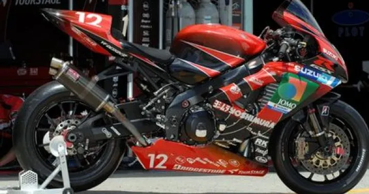 WSBK: team Yoshimura in pista con Kagayama e Sakai