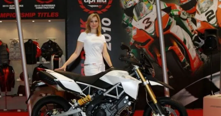 Le sexy novità del Gruppo Piaggio al Salone di Colonia