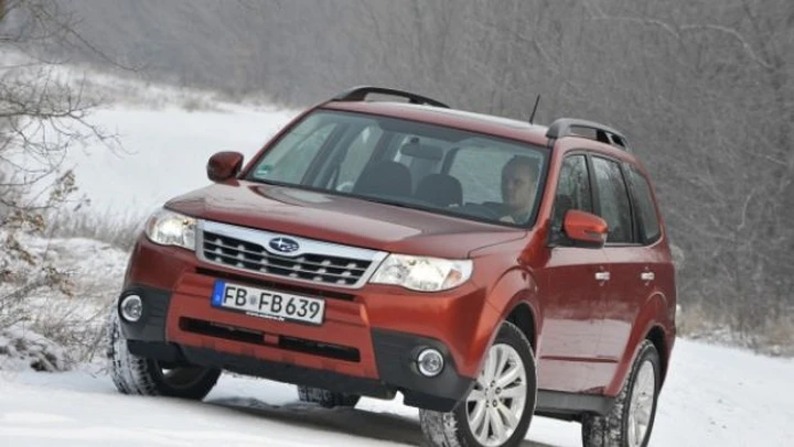 Foto Ufficiali Subaru Forester Model Year 2011
