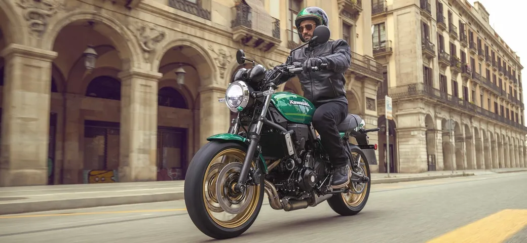 Kawasaki svela la nuova Z650 RS: parte la Retrovolution
