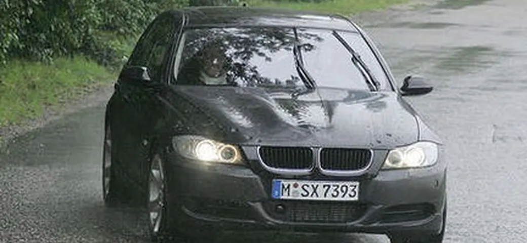 BMW Serie 3 restyling: nuove foto