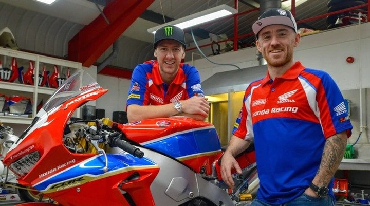 Road Racing: Honda ingaggia Hutchinson e Johnston