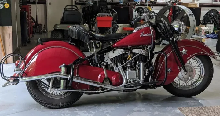 Il cuore rombante dell’America all’asta: la Indian Chief 1947