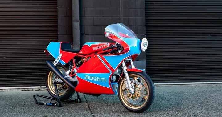 Ducati TT1 Racer: motore 1.000 cc e look racing anni ’80