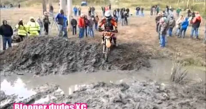 2014 GNCC powerline park creek jump bloopers by Blooper dudes
