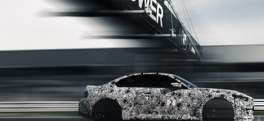 BMW M2 CS riscrive la storia del Nürburgring: giro in 7'25''