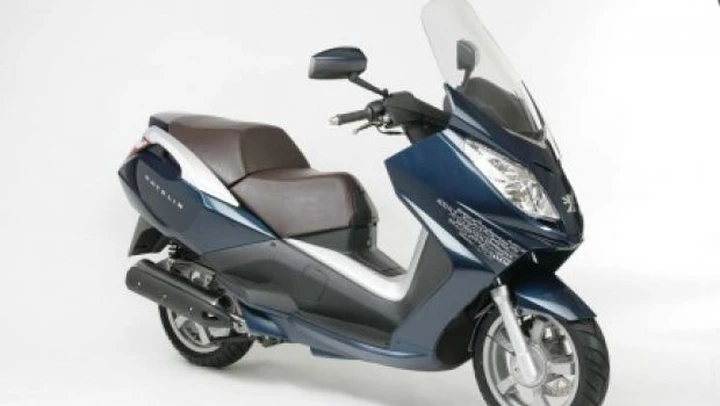 Nuova motorizzazione 125 Evo per Satelis e Geopolis 2009