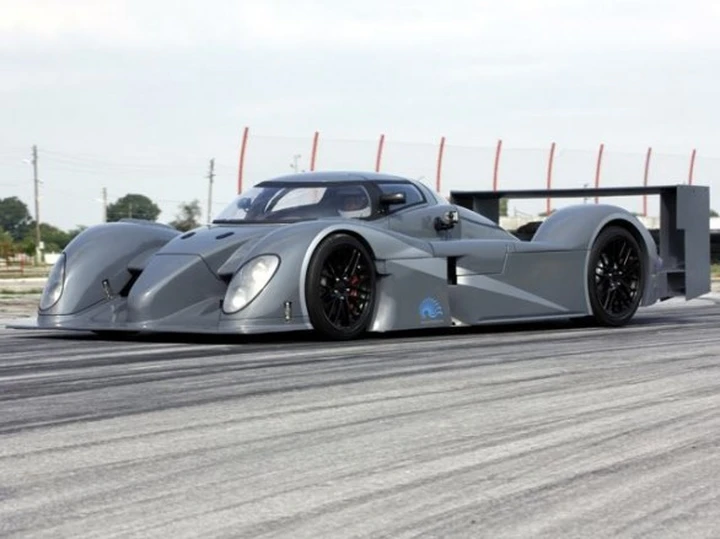 Bentley Speed 8: in Bulgaria c'è chi prova a replicarla
