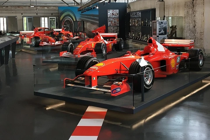 Michael Schumacher: inaugurata la mostra dedicata al pilota tedesco