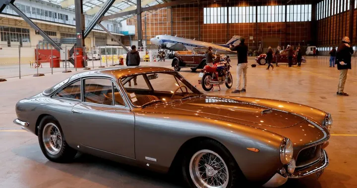 Ferrari 250 GT Lusso: un esemplare all'asta a Scottsdale