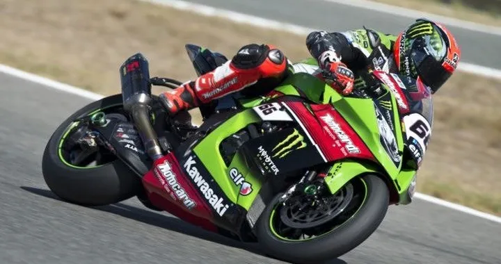 SBK Jerez, Sykes in pole: "Bello essere davanti"