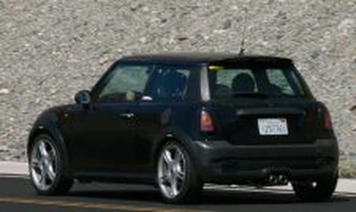 La cura dimagrante della Mini Cooper S R56: 90 kg in meno