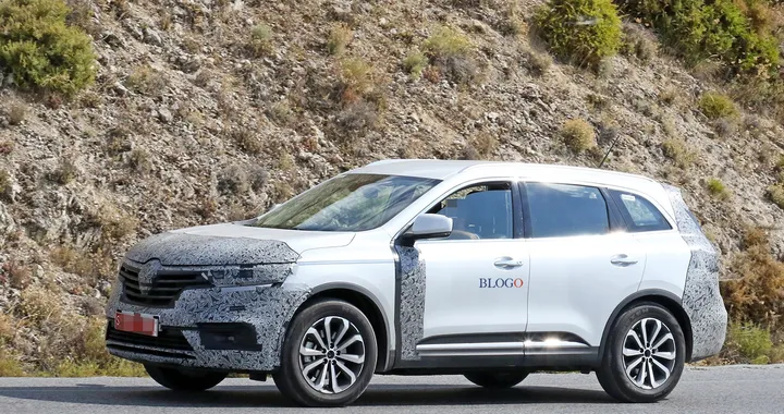 Renault: le foto spia della Koleos 2019