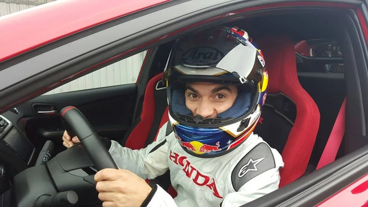 Marquez e Pedrosa provano la Honda Civic Type-R
