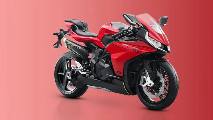 Una nuova 1000 “low cost”? Arriva la QJMotor SRK 1051 RR
