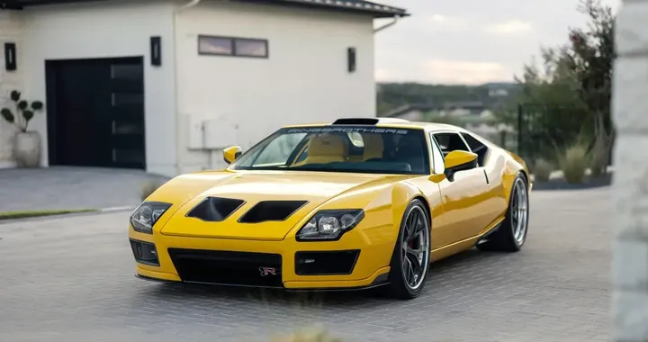 De Tomaso Pantera trasformata e venduta a 363.000 dollari