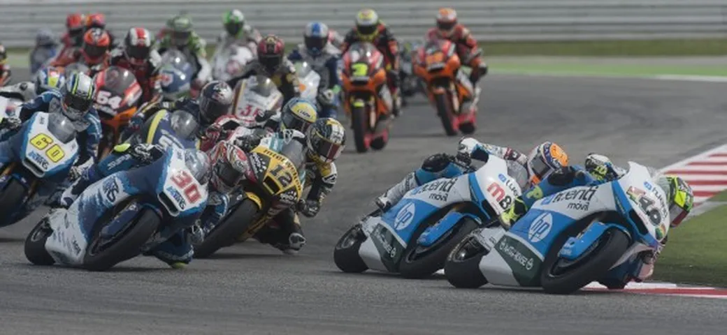 Moto2 e Moto3: chiuse le iscrizioni per il 2014