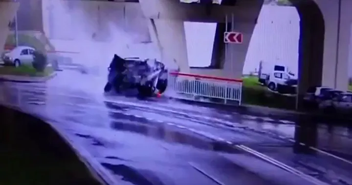 Il pauroso incidente della Evoque a Sochi