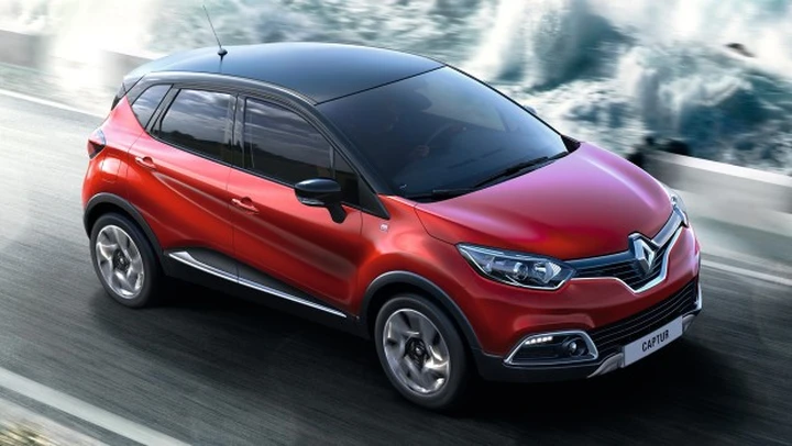 Renault Captur Helly Hansen: foto e caratteristiche