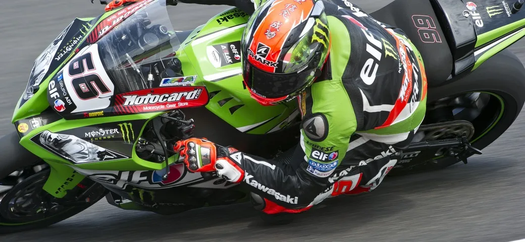 SBK Jerez 2015: Lowes vola nelle FP2 ma è Sykes il più veloce del Day-1